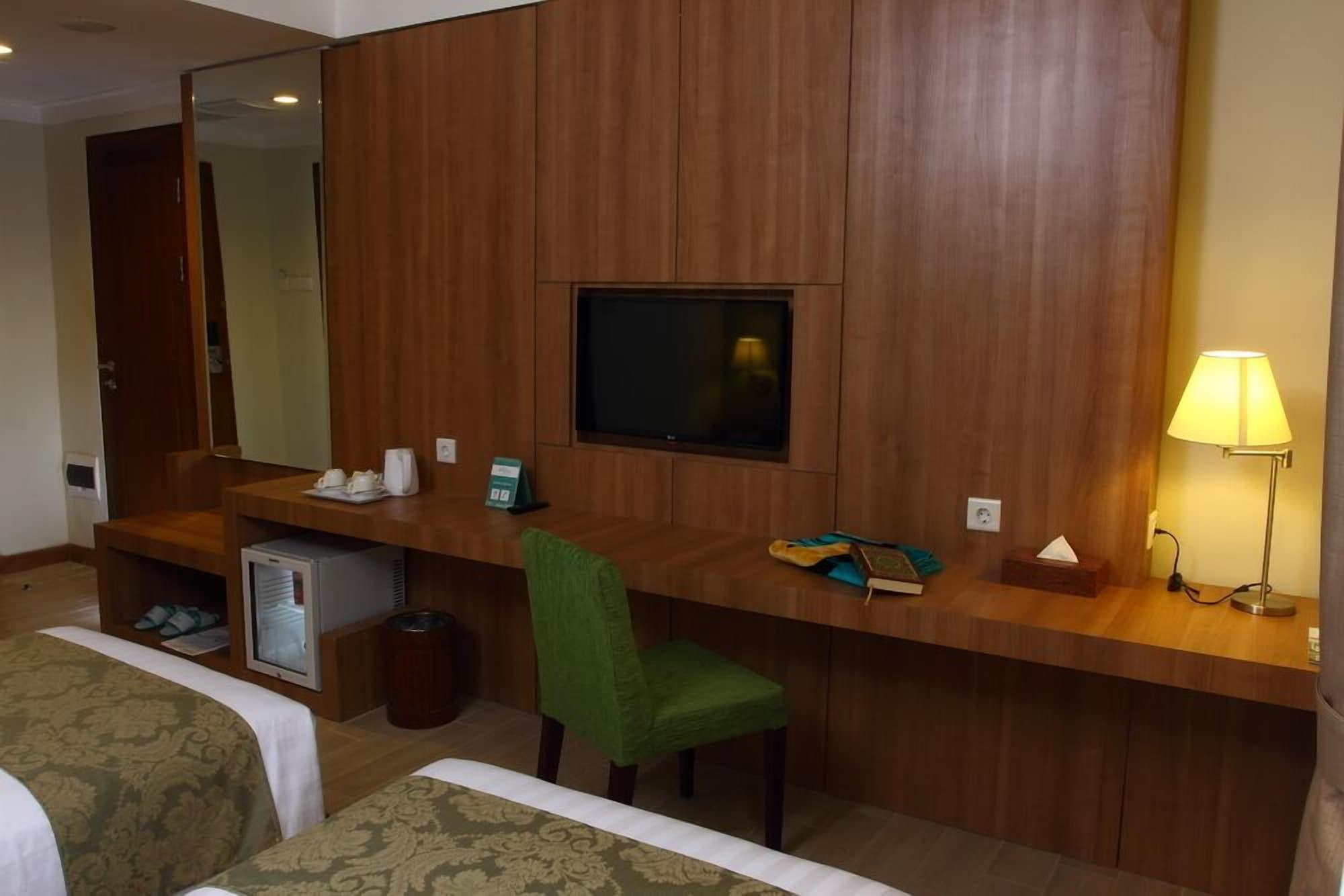 Aziza Syariah Hotel Solo By Horison Zewnętrze zdjęcie